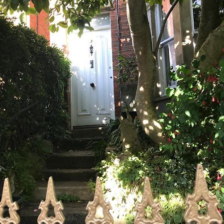 글라스턴버리 Magnolia Tree House 아파트 외부 사진